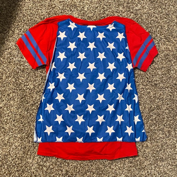 Wonder Woman shirt - Picture 2 of 3